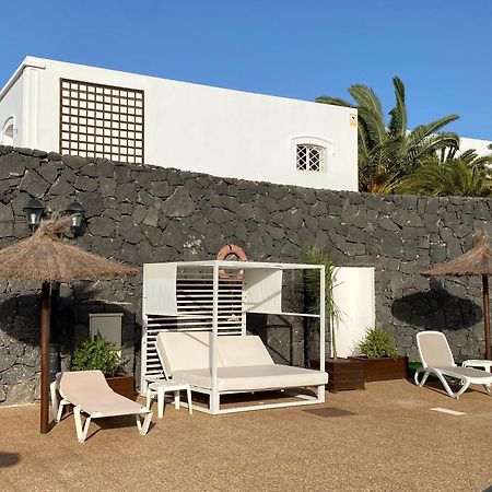 Apartamentos Livvo Coloradamar Playa Blanca  Exteriér fotografie