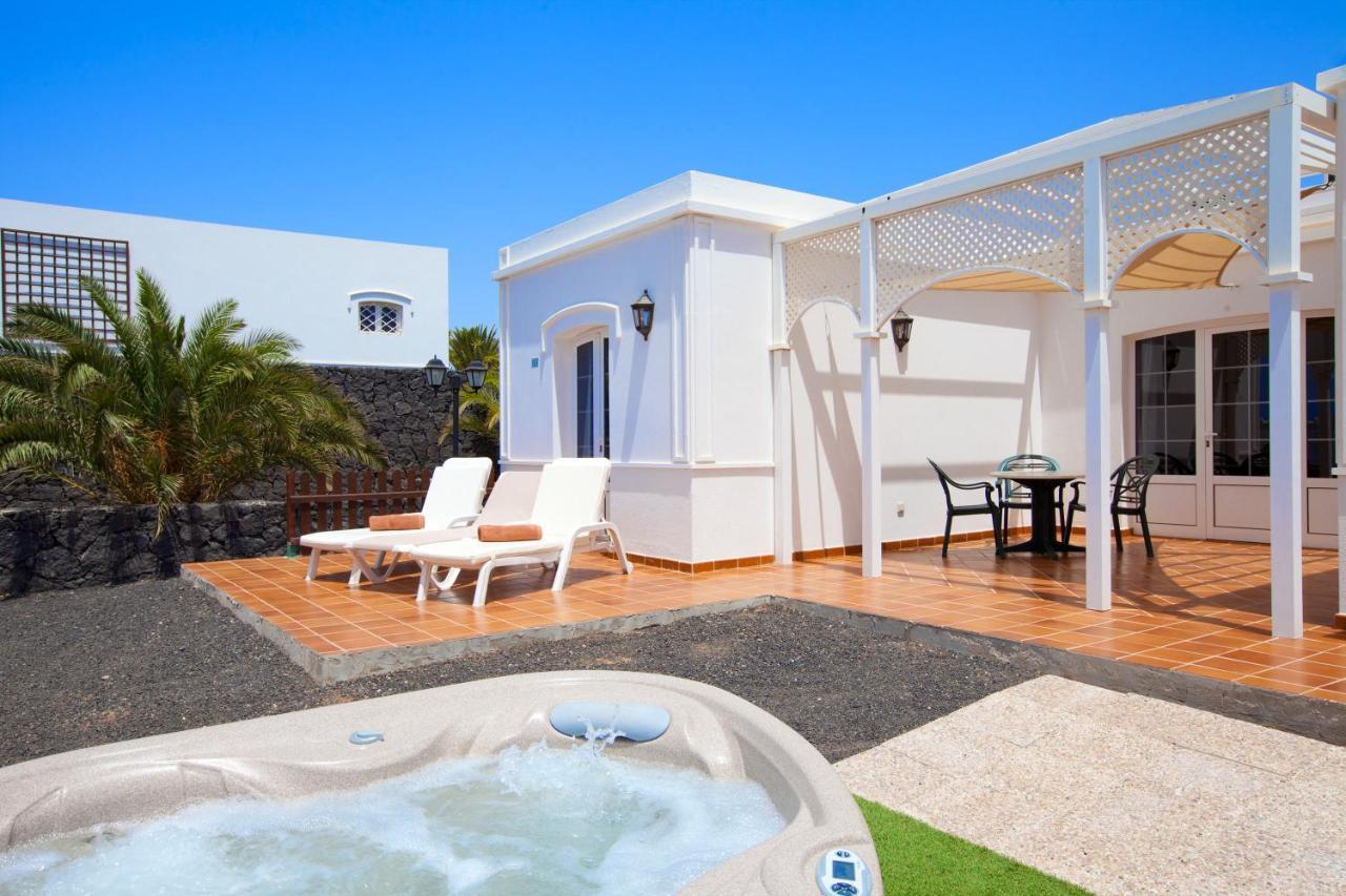 Apartamentos Livvo Coloradamar Playa Blanca  Exteriér fotografie