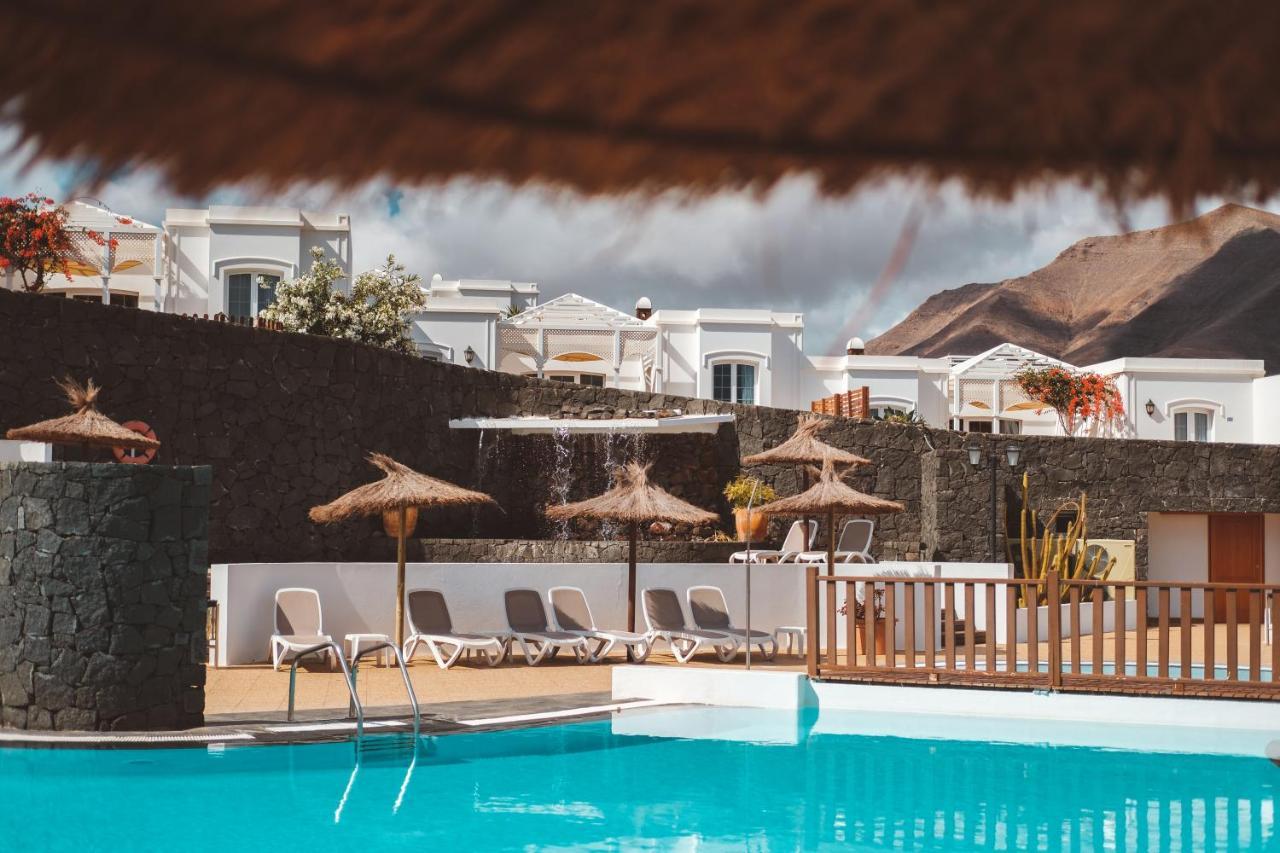 Apartamentos Livvo Coloradamar Playa Blanca  Exteriér fotografie