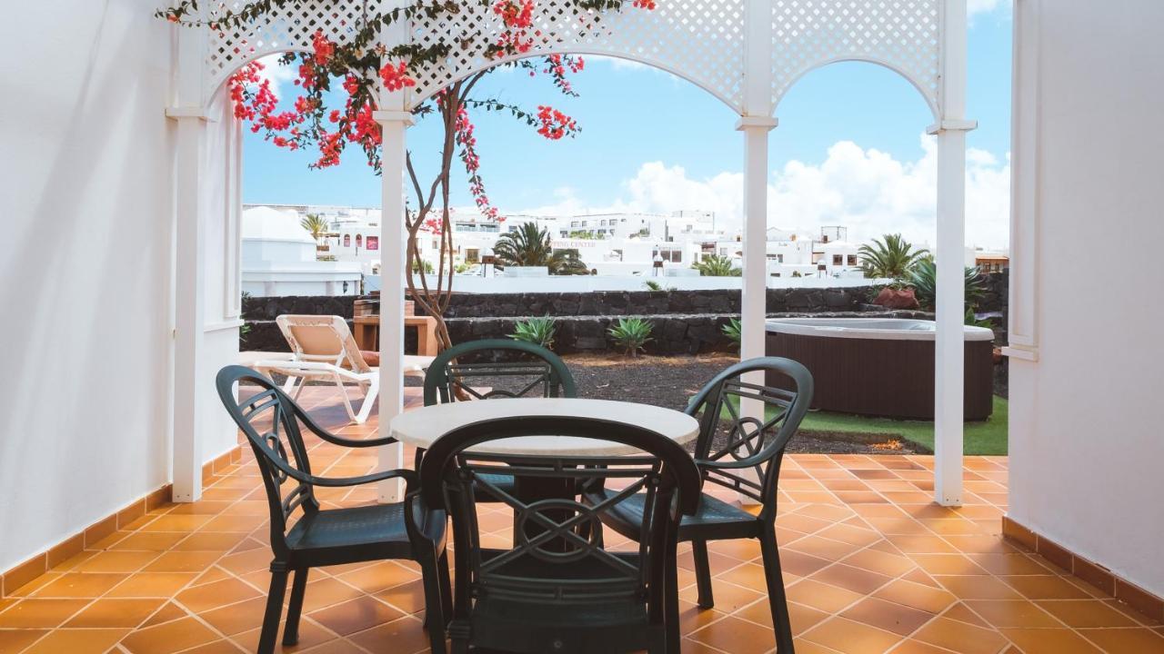 Apartamentos Livvo Coloradamar Playa Blanca  Exteriér fotografie