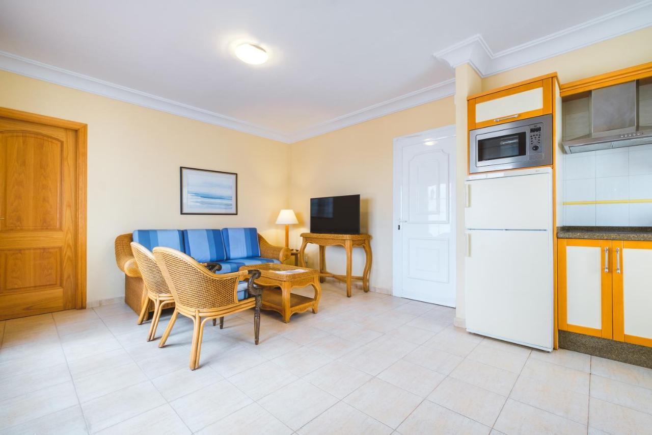Apartamentos Livvo Coloradamar Playa Blanca  Exteriér fotografie