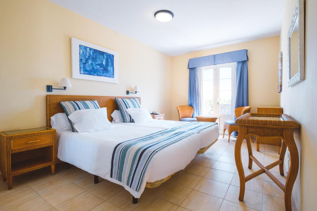 Apartamentos Livvo Coloradamar Playa Blanca  Exteriér fotografie