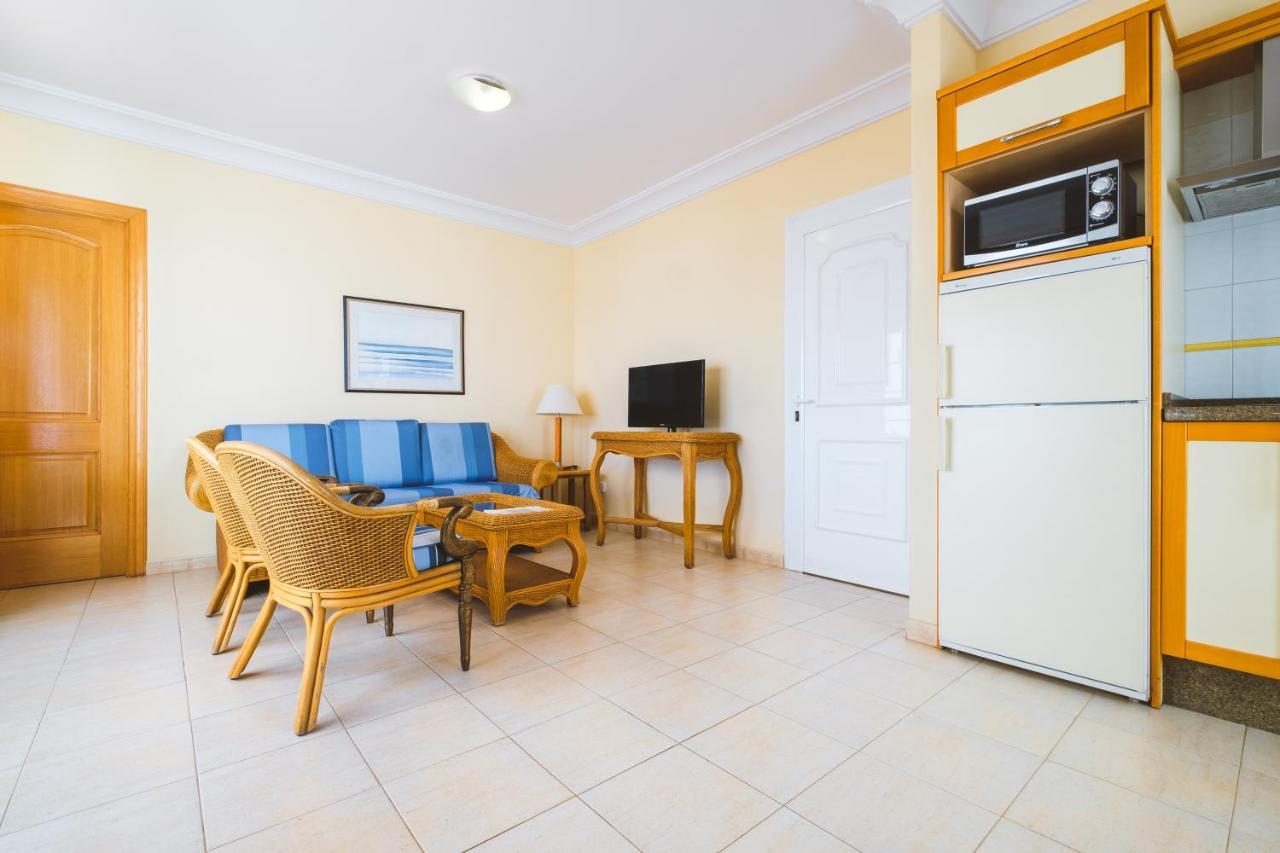 Apartamentos Livvo Coloradamar Playa Blanca  Exteriér fotografie