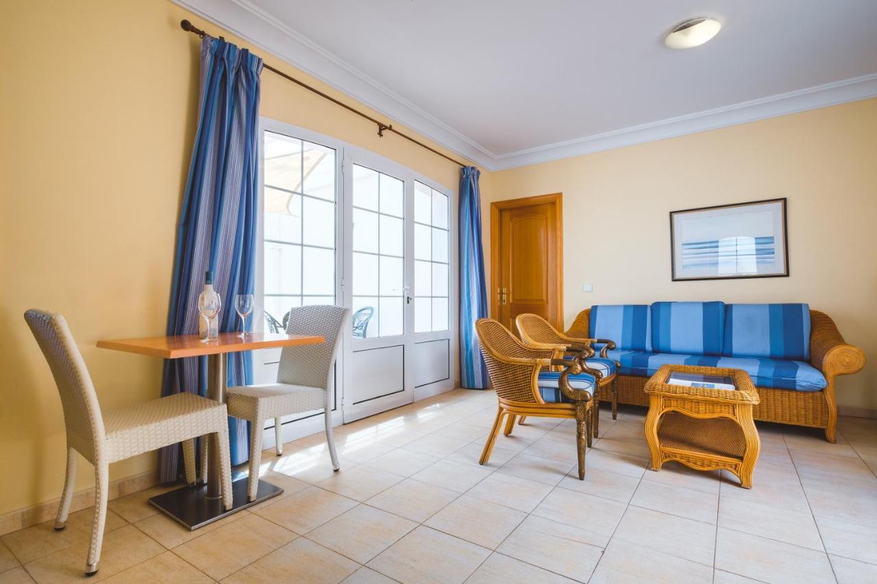 Apartamentos Livvo Coloradamar Playa Blanca  Exteriér fotografie