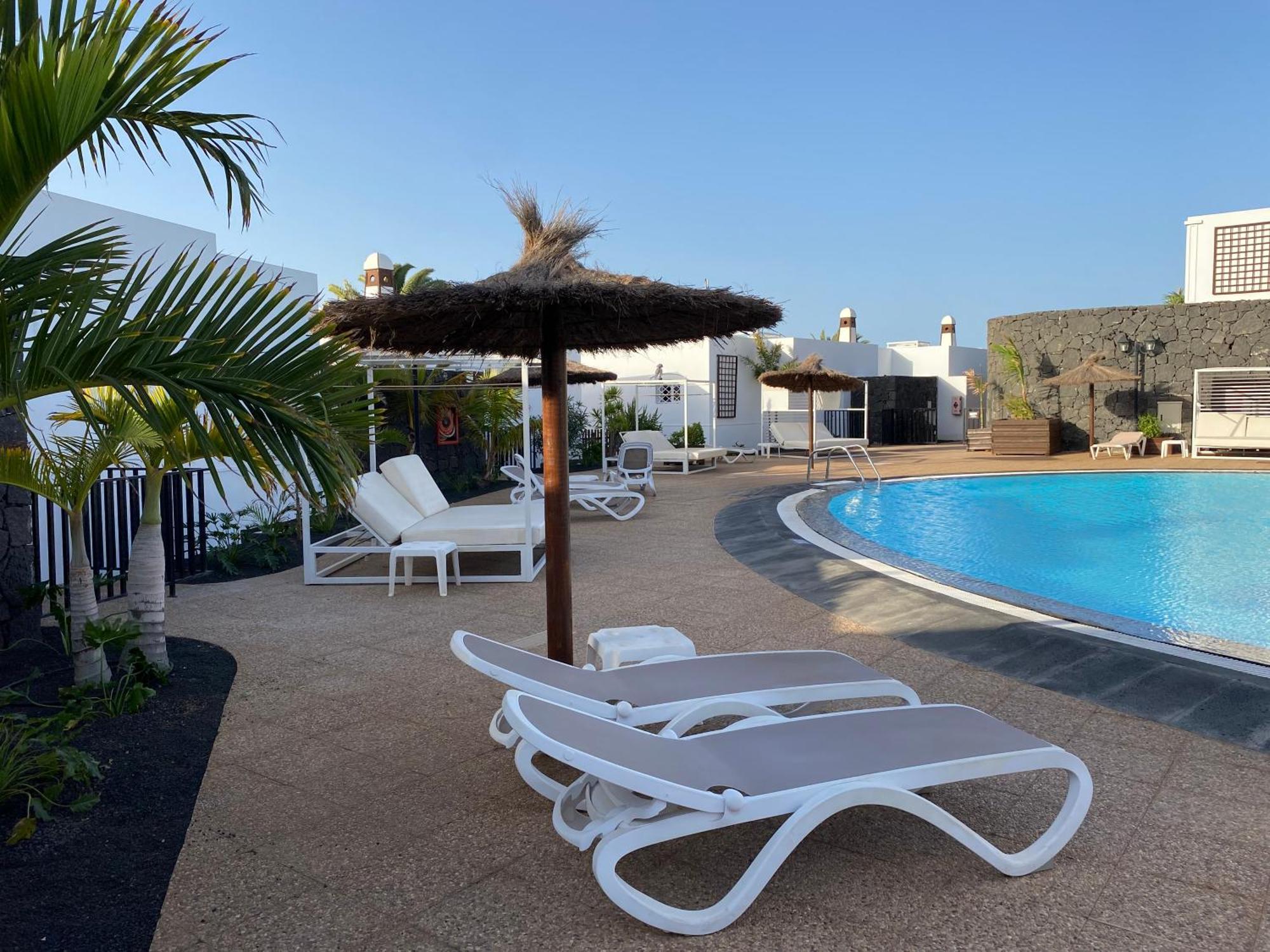 Apartamentos Livvo Coloradamar Playa Blanca  Exteriér fotografie