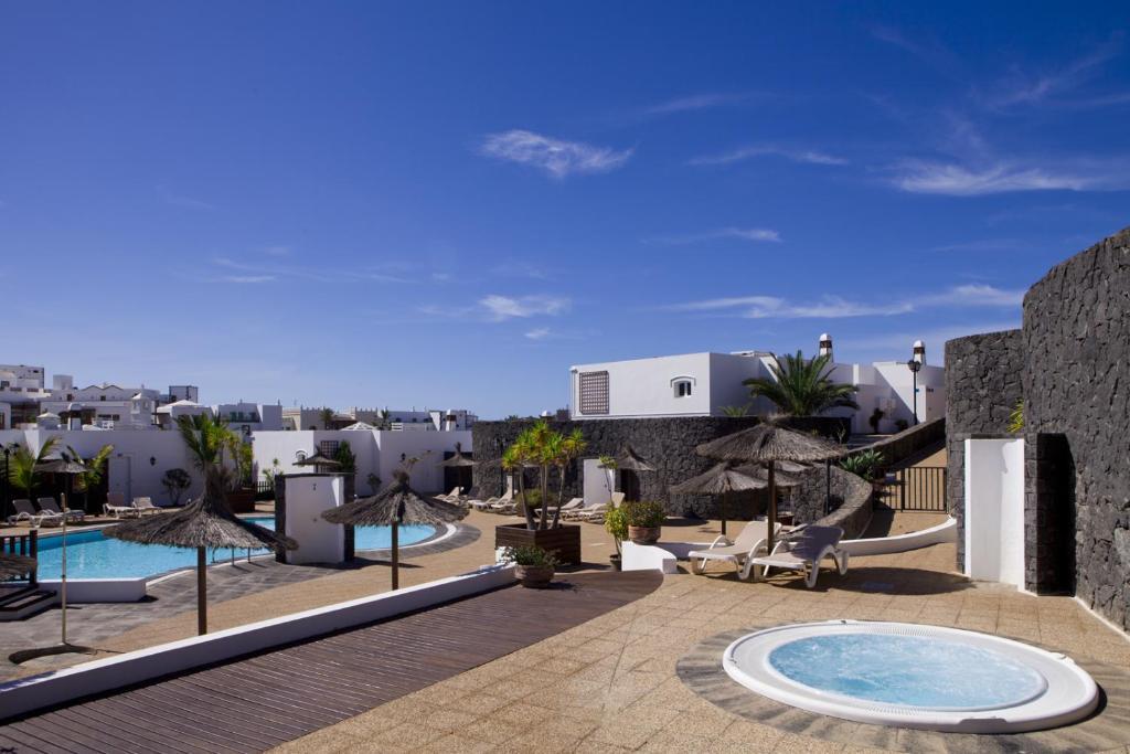 Apartamentos Livvo Coloradamar Playa Blanca  Exteriér fotografie